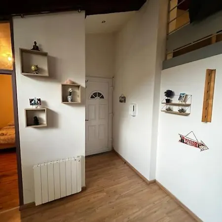 Apartment Pepite Rare 8 Personnes Au Coeur Battant Du Vieux Lyon