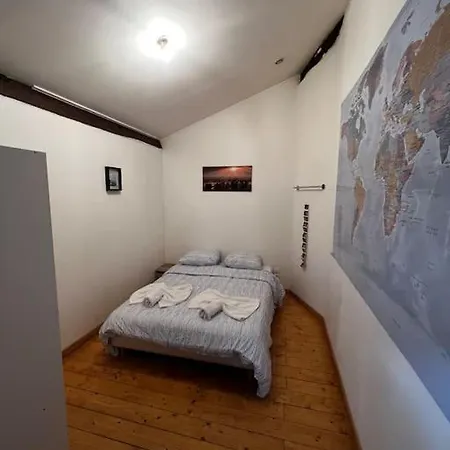 Appartement Pepite Rare 8 Personnes Au Coeur Battant Du Vieux Lyon